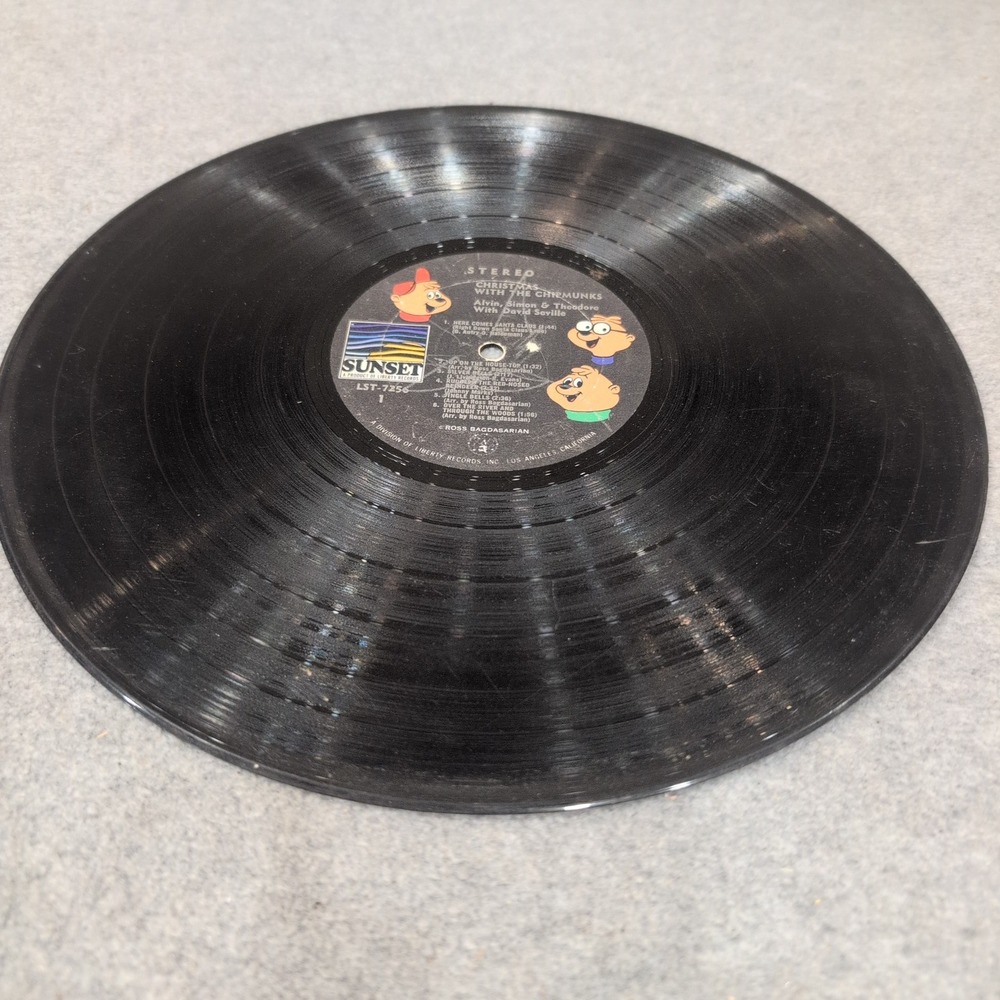 Christmas With The Chipmunks Vinyl LP Sunset LST-7256 Alvin Simon Theodore - Picture 3 of 4